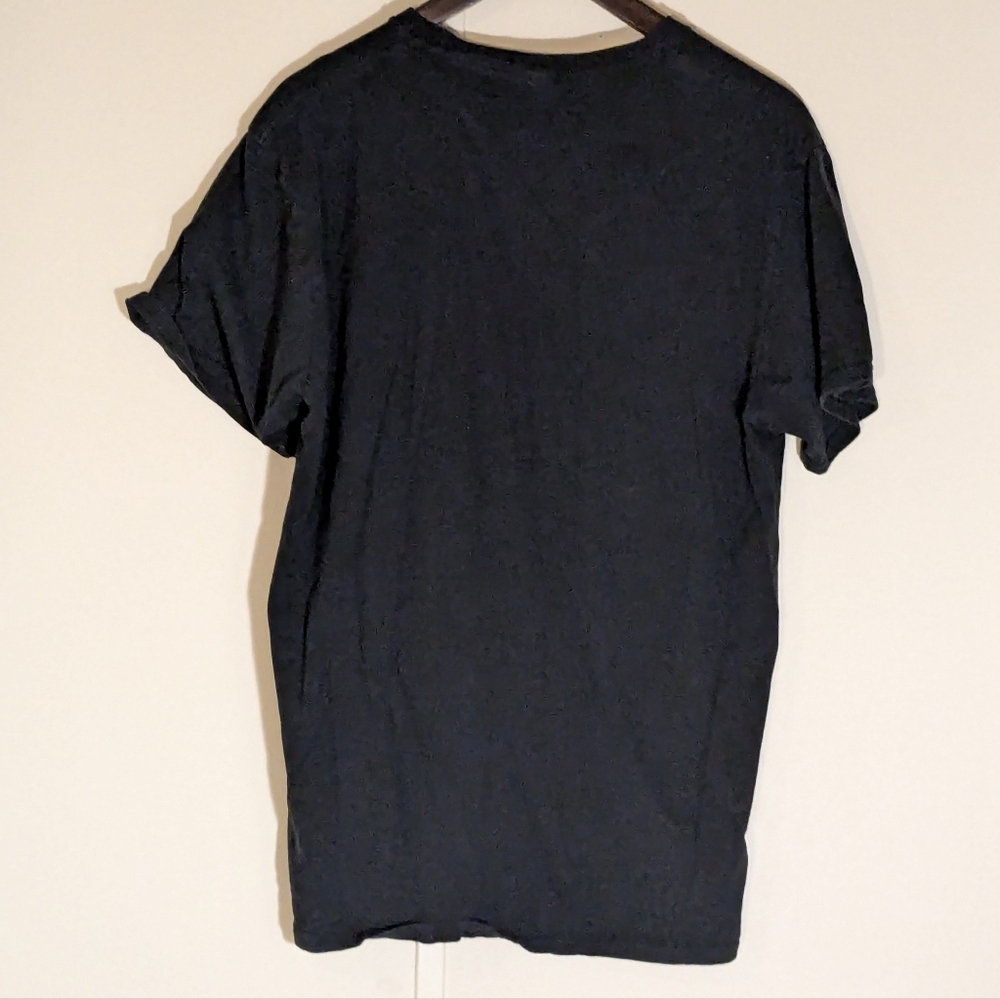 Black Gaming T-Shirt with Headphones Graphic - Picture 3 of 4